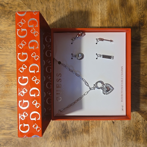 Guess Necklace Set with Interchangeable Charms - Picture 1 of 8